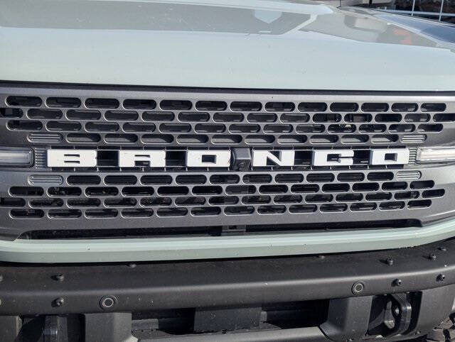 2022 Ford Bronco Badlands Advanced