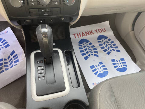 2009 Ford Escape XLS