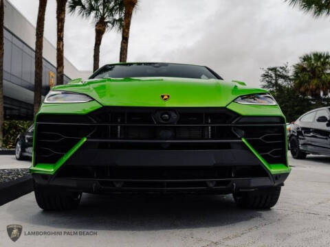 2025 Lamborghini Urus SE