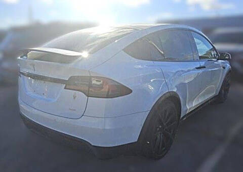 2022 Tesla Model X Plaid