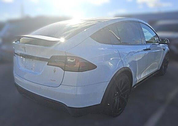 2022 Tesla Model X Plaid