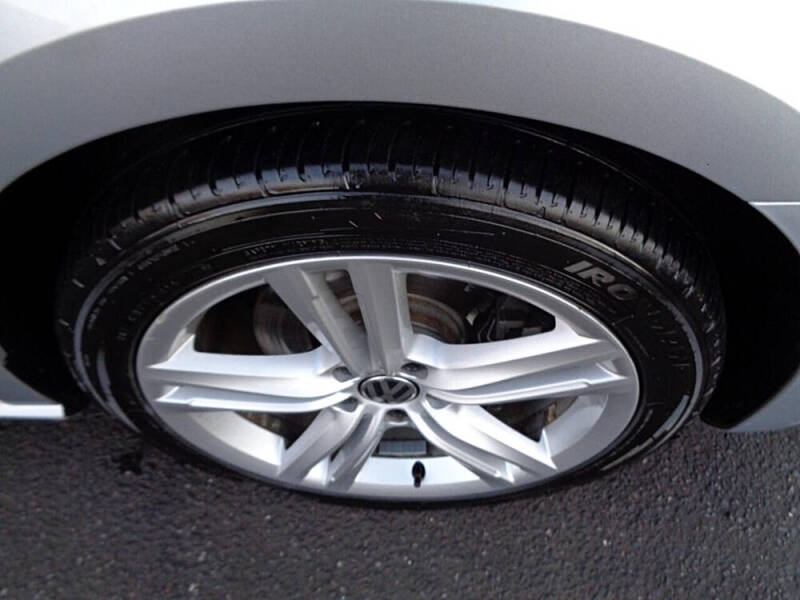 2015 Volkswagen Passat