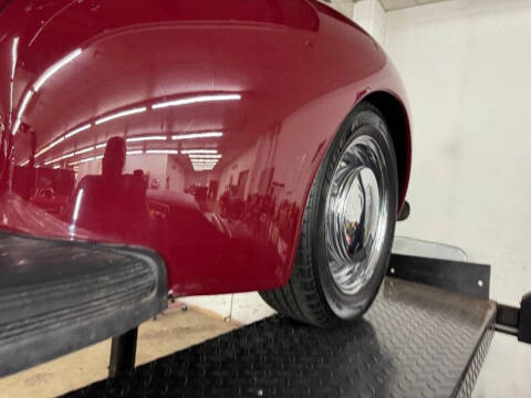 1939 Ford Deluxe