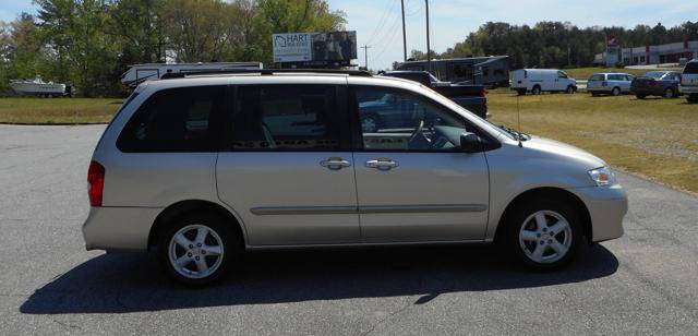 2003 Mazda MPV
