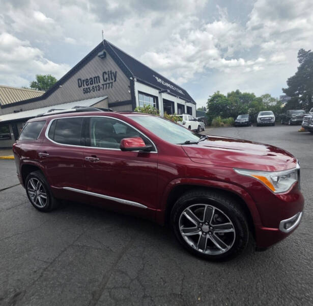2017 GMC Acadia Denali