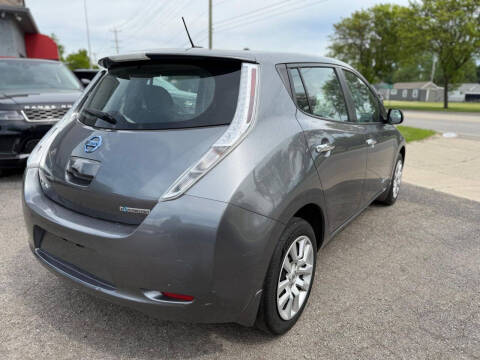 2015 Nissan LEAF S