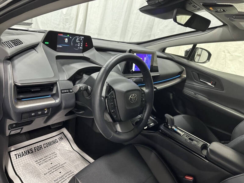 2025 Toyota Prius XLE