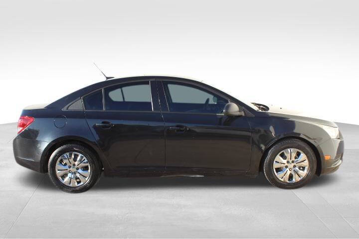 2013 Chevrolet Cruze LS Auto