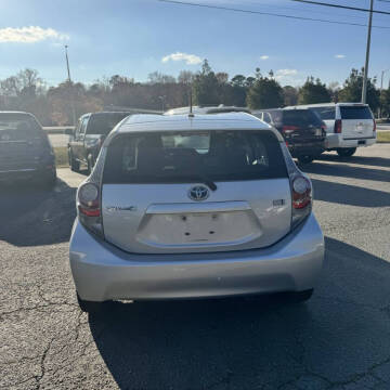 2014 Toyota Prius c