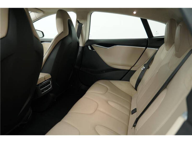 2014 Tesla Model S P85D