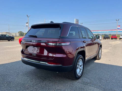 2025 Jeep Grand Cherokee Laredo X