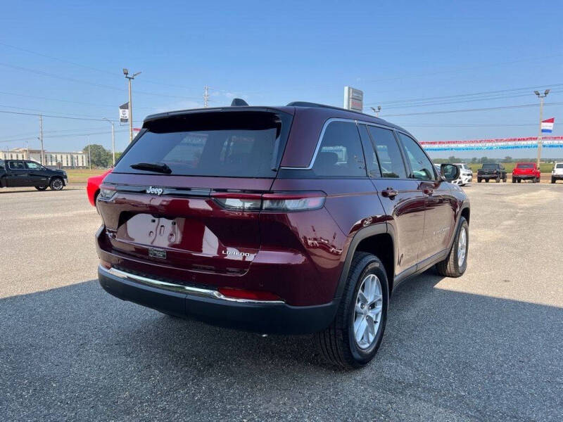 2025 Jeep Grand Cherokee Laredo X