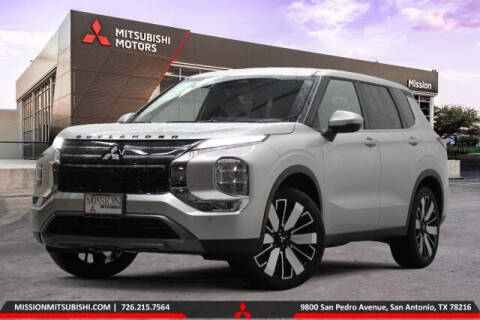 2025 Mitsubishi Outlander SE