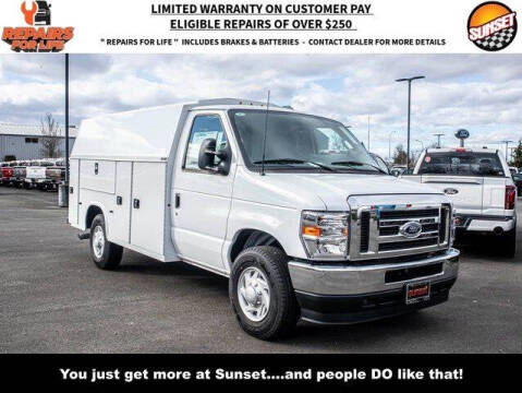 2025 Ford E-Series