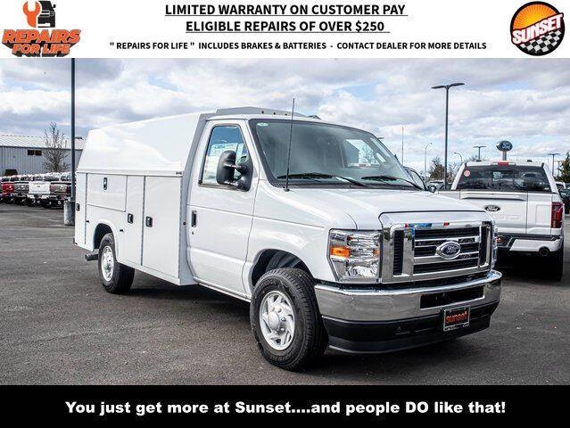 2025 Ford E-Series