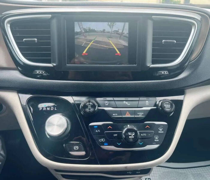 2018 Chrysler Pacifica Touring L