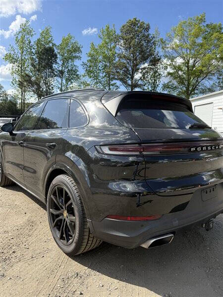 2024 Porsche Cayenne