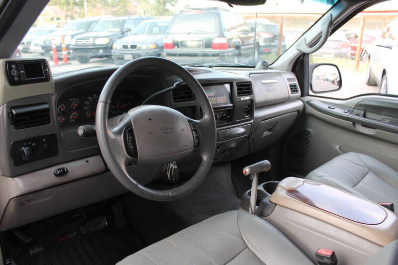 2001 Ford Excursion XLT