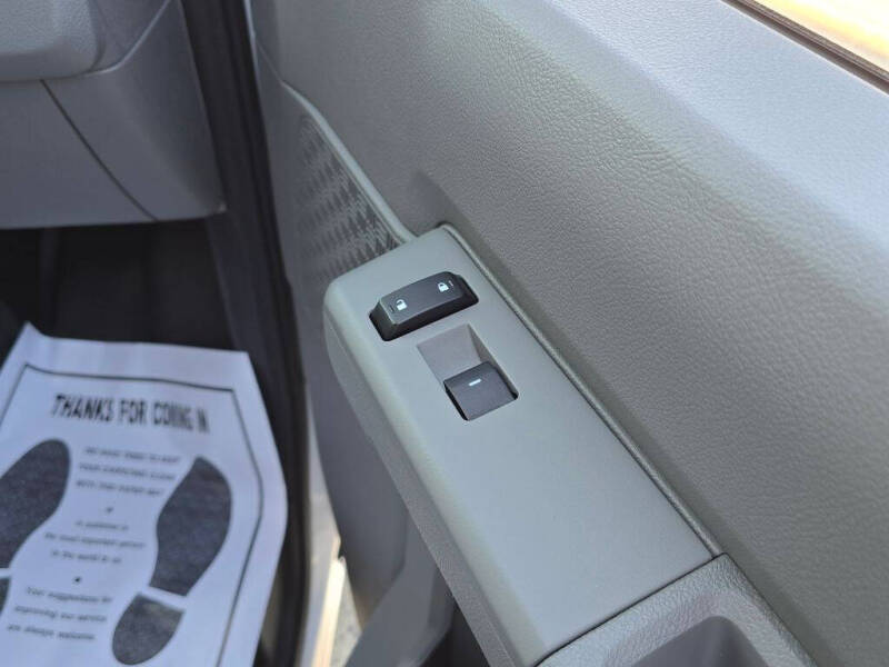 2023 Ford E-Series