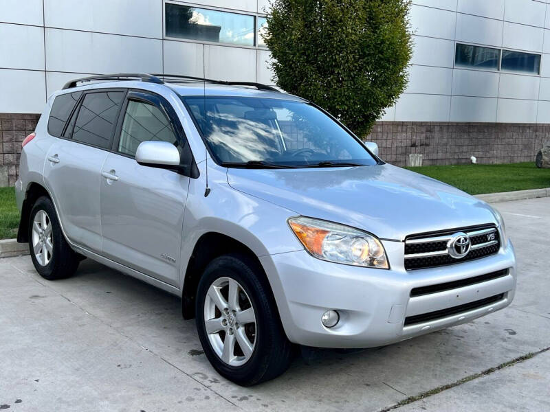 2007 Toyota RAV4 for sale at King Of Kings Used Cars in North Bergen NJ