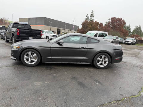 2015 Ford Mustang V6