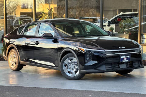 2025 Kia K4 LX