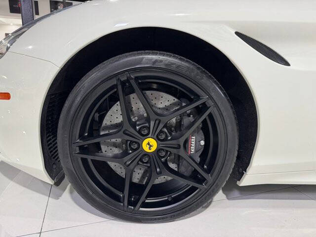 2015 Ferrari California T