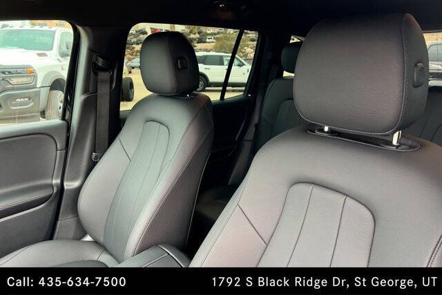 2025 Mercedes-Benz GLB GLB 250 4MATIC