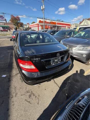 2011 Mercedes-Benz C-Class C 300 Luxury 4MATIC