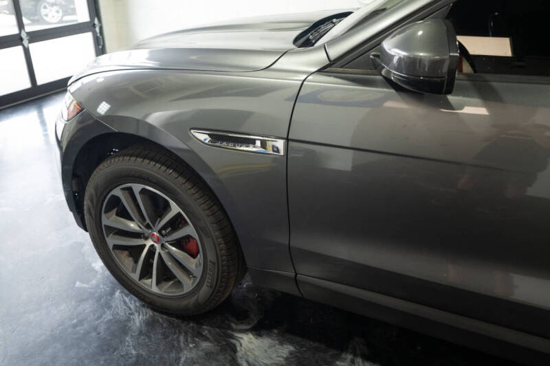 2017 Jaguar F-PACE 35t Premium