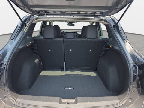 2026 Nissan Kicks S