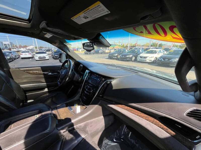 2015 Cadillac Escalade Platinum