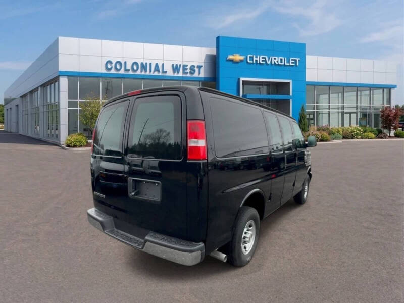 2026 Chevrolet Express 2500
