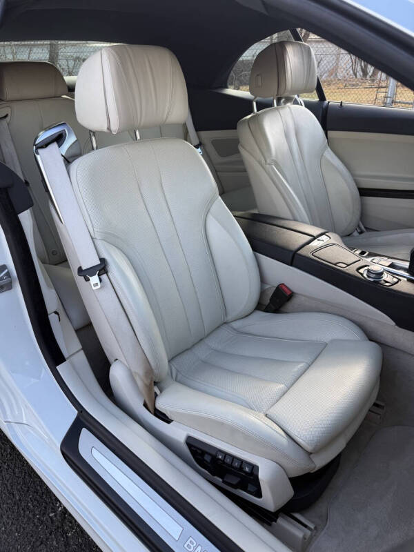 2012 BMW 6 Series 650i