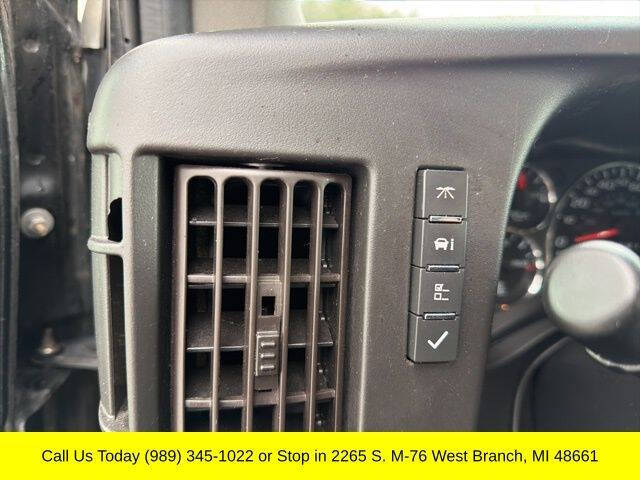 2022 GMC Savana 2500