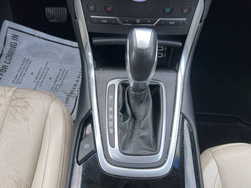 2016 Ford Edge Titanium