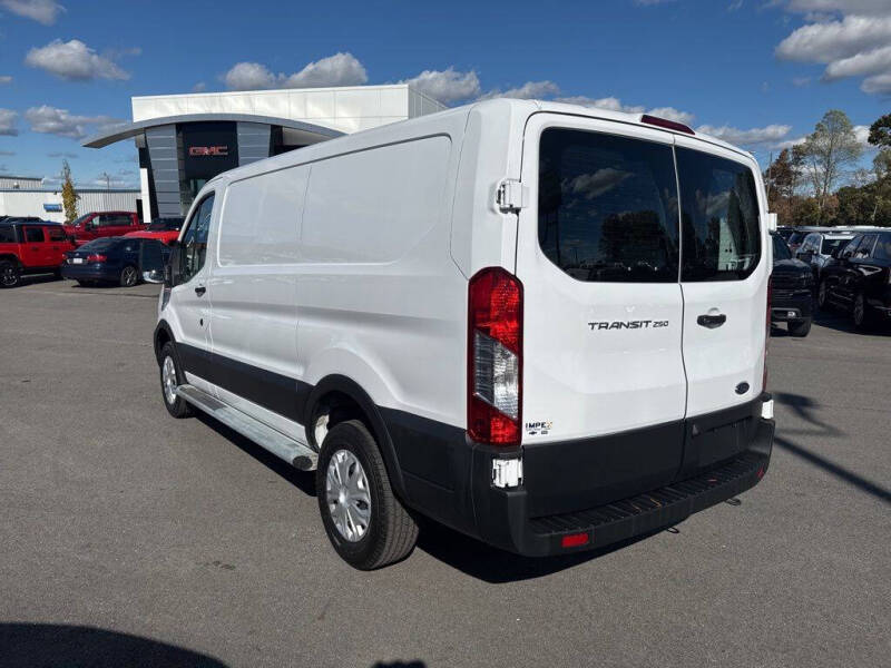 2023 Ford Transit