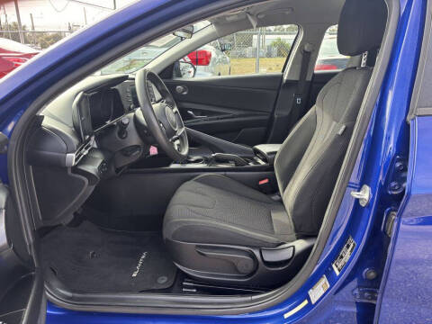 2022 Hyundai Elantra