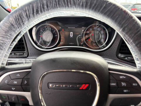 2015 Dodge Challenger SXT Plus