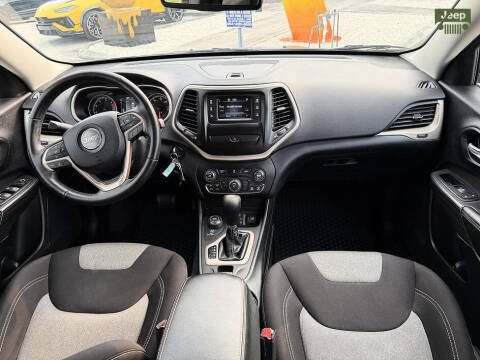 2016 Jeep Cherokee
