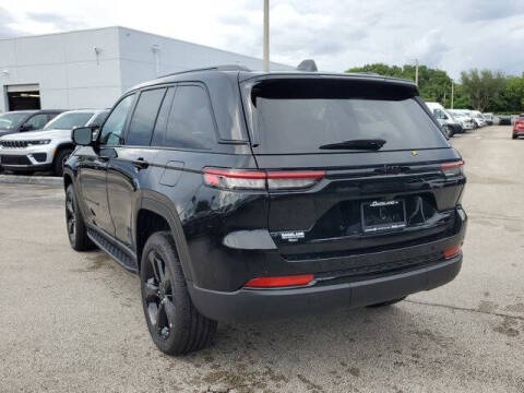 2024 Jeep Grand Cherokee Altitude