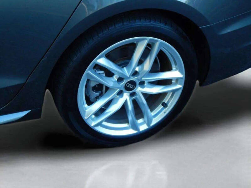 2022 Audi A4 quattro S line Prem Plus 45 TFSI