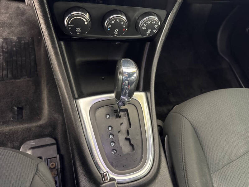 2012 Chrysler 200 Touring