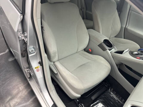 2014 Toyota Prius Four