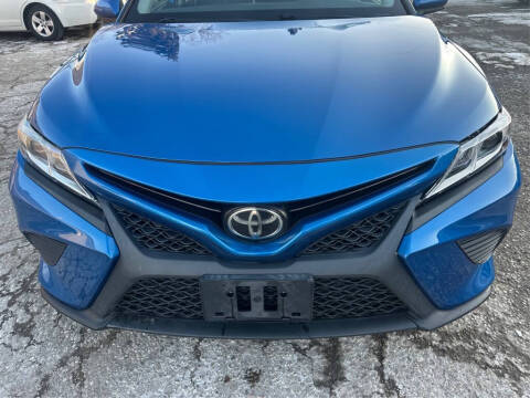 2019 Toyota Camry SE