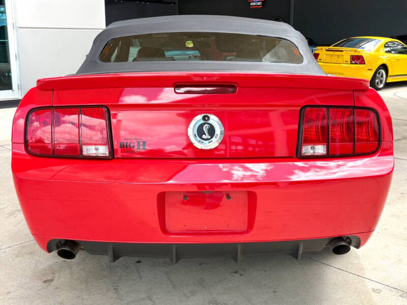 2006 Ford Mustang