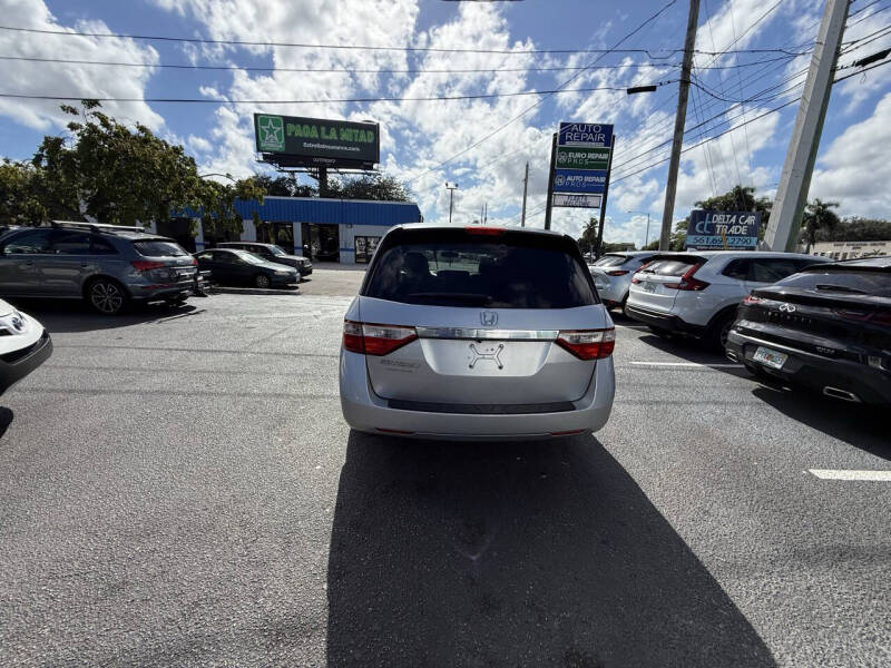 2011 Honda Odyssey EX-L w/DVD