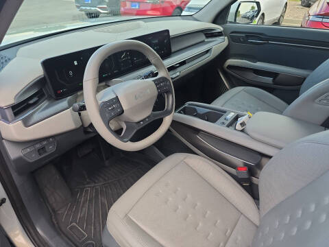 2024 Kia EV9 Wind