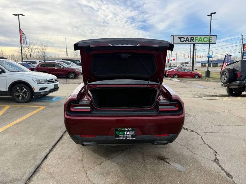 2019 Dodge Challenger SXT