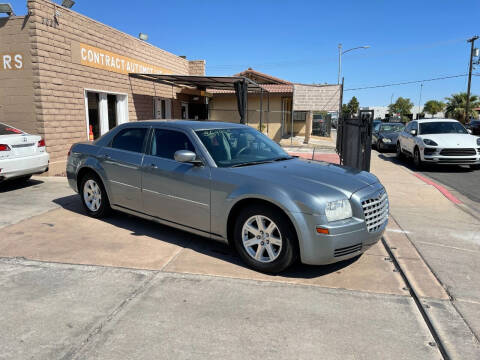 2007 Chrysler 300 for sale at CONTRACT AUTOMOTIVE in Las Vegas NV